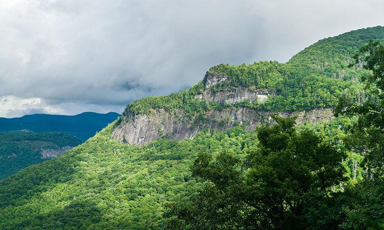 how-to-describe-cashiers-nc-in-3-key-words