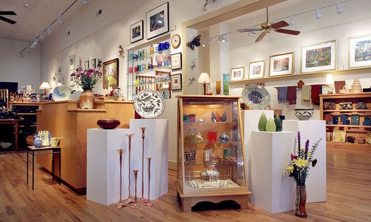 Spend time perusing local art galleries during your weekend in Saluda, NC