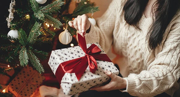 Give local art from Burnsville, NC this holiday season!